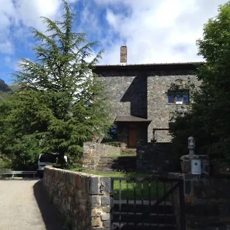 Xalet Carlemany Chalet Erts
